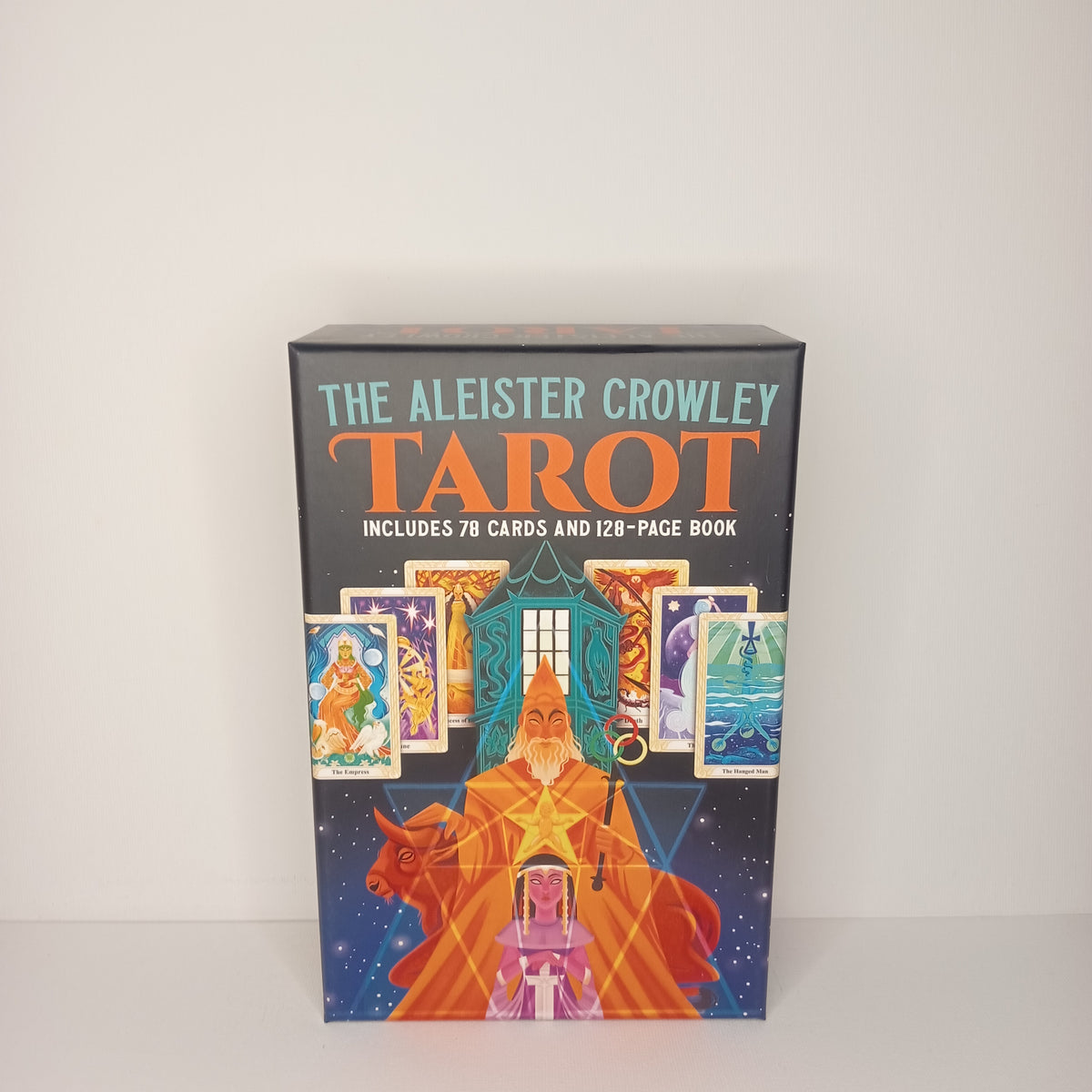 The Aleister Crowley Tarot — Aleister Crowley, Tania Ahsan & Paula Zorite