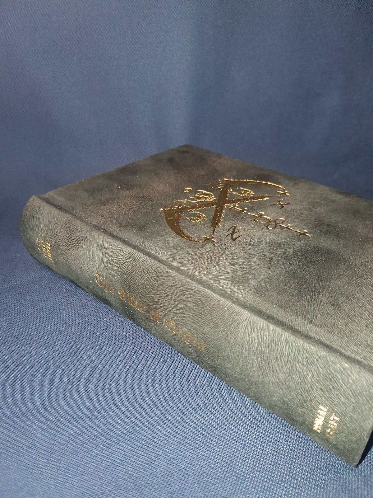 The Altar of Qayin: Arkonian Scythe Edition – by Mark Alan Smith