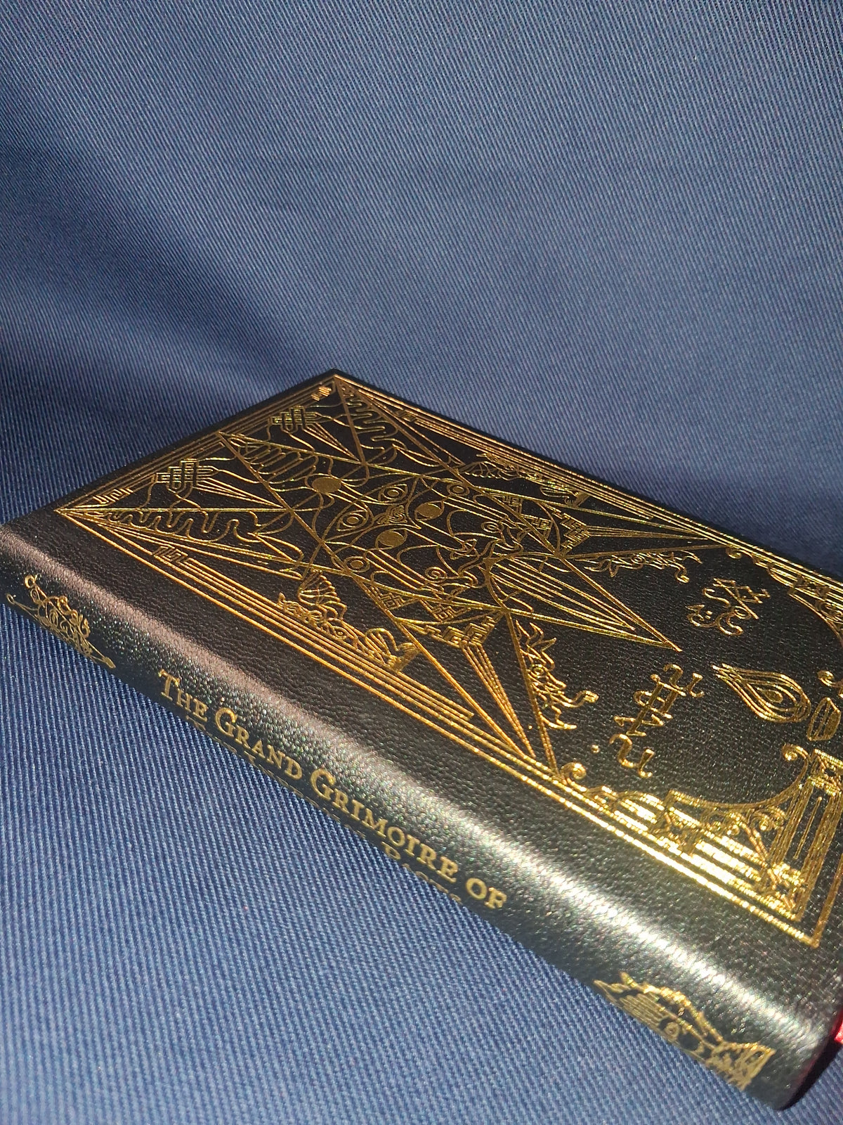 The Grand Grimoire of the Infernal Pacts: Goetic Theurgy by Michael W. Ford